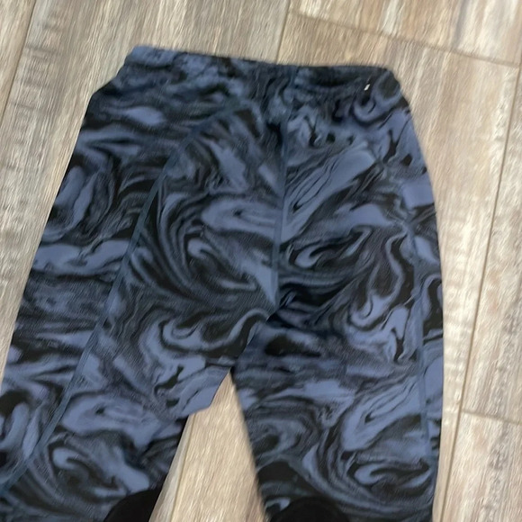 Kerrits Kids Riding Tights Breeches in Blue Swirl Print - Picture 5 of 7